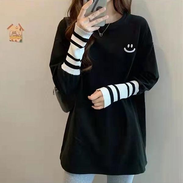 チュニック ロングTシャツ ロンt tシャツ レディース スマイル かわいい 笑顔 長袖 ワンポイント 大きめ ルームウェア 30代 40代 ビッグシルエット |  | 09