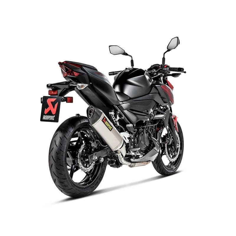 AKRAPOVIC マフラーKawasaki Ninja 400 用　政府認証付 最高峰のテクノロジーを手に入れる! アクラポヴィッチ スリップ