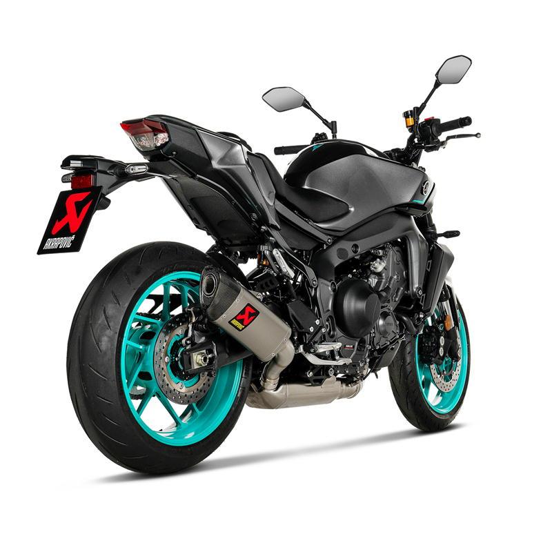 ar まとめ売り AKRAPOVIC（アクラポビッチ） AKRAPOVIC Eマーク RACING LINE(3-1) MT