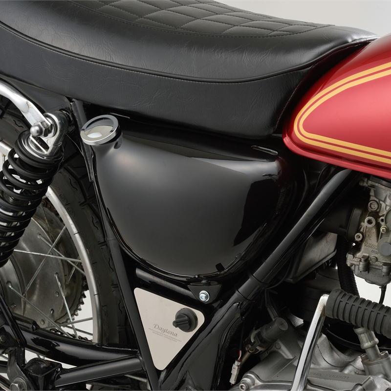 DAYTONA（デイトナ） サイドカバー FRP製黒ゲルコート SR400/500 '78