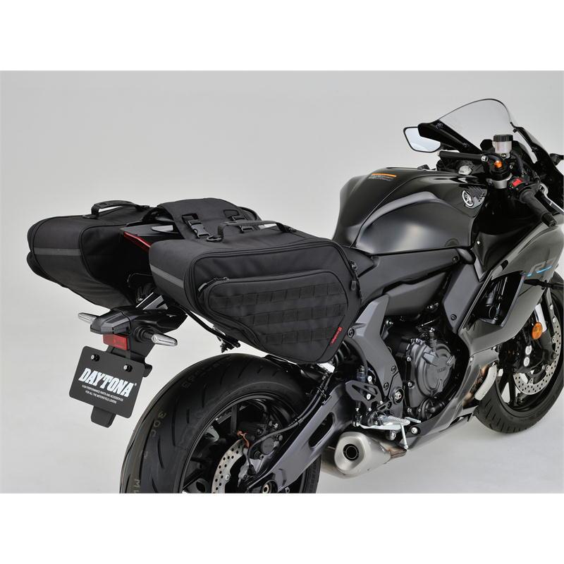 34枚 DAYTONA（デイトナ） サイドバッグサポート 左右セット YZF-R7 '22