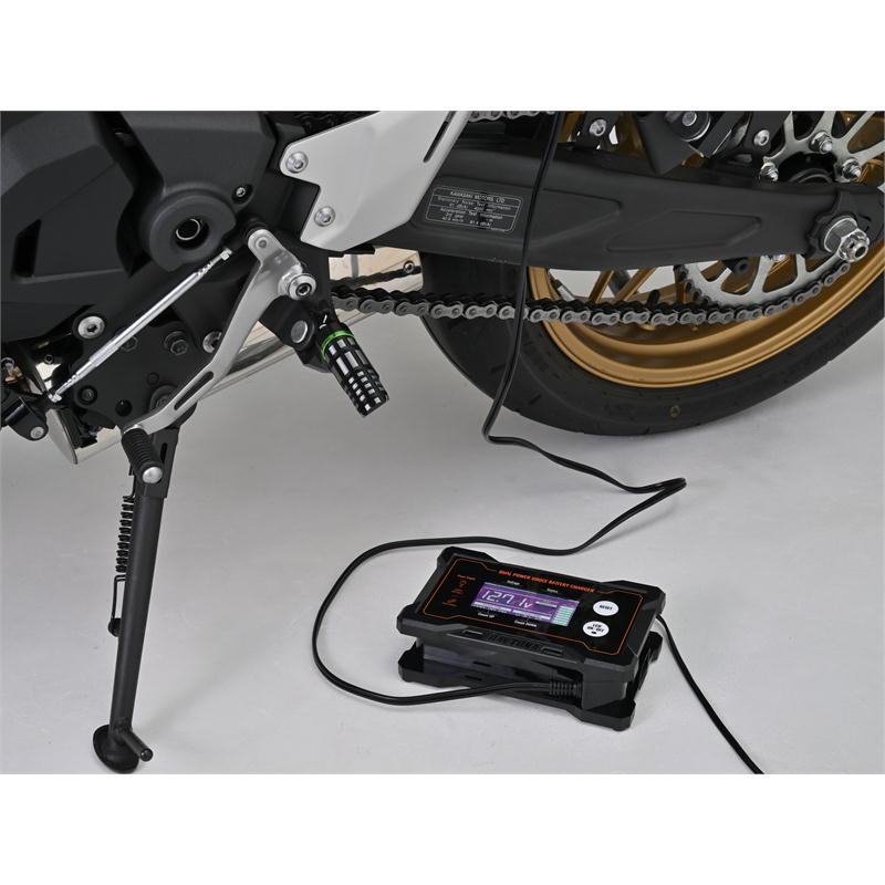 ディスプレイ付バッテリー充電器ポータブル 20250118_Daytona_D-