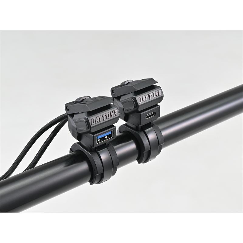 DAYTONA（デイトナ） バイク専用USB電源 2ポート Type-A+Type-C（QC3.0