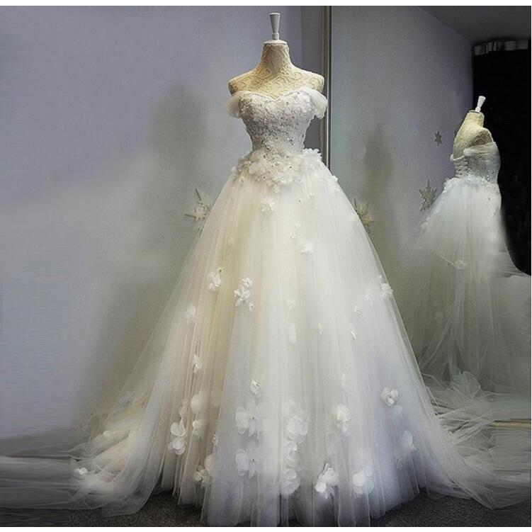 人気格安 花嫁ウェディングドレス 二次会 ロングドレス ビスチェタイプ エンパイアドレス 結婚式 プリンセス ドレスwedding Dress Tshs45 Netfirststore 通販 Yahoo ショッピング