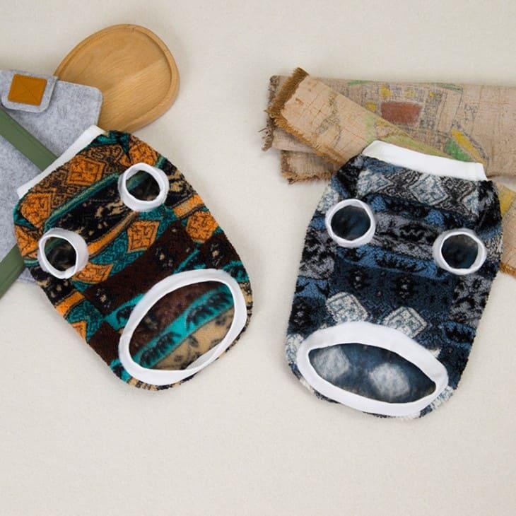 超可愛い! 冬 犬 服 かわいい Dカン付き エスニック チマヨ フェアアイル ノースリーブ ベスト ふわふわ もこもこ あったか 防寒 ペットウエア【a413】 |  | 06