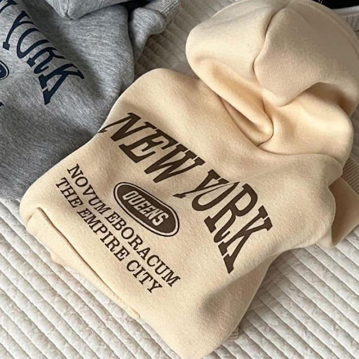 冬 犬服 超可愛い! かわいい 冬新作 ウィンター 犬服 ロゴ 人気 フーディー 中小型犬 ペットウェア【a467】 |  | 01