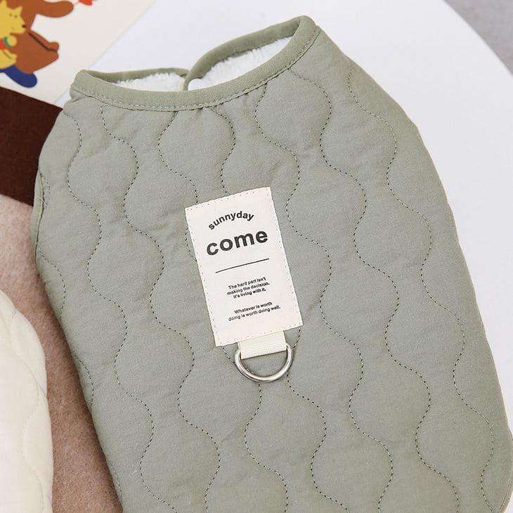 冬 犬服 キルティングベスト 犬 冬服 前開き 暖かい ペットウェア 猫服 小型 犬服 おしゃれ お出かけにぴったり【a479】【送料無料】 |  | 12