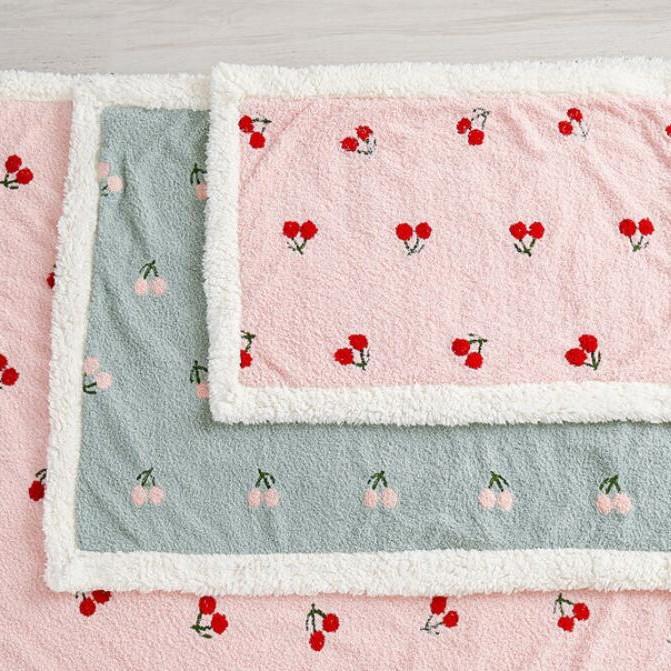 【M・Lサイズ】超可愛い! 犬用品 オールシーズン 秋冬 中型犬 小型犬 さくらんぼ ブランケット 犬用毛布 暖かい ふわふわ 柔らかい パステルカラー |  | 04