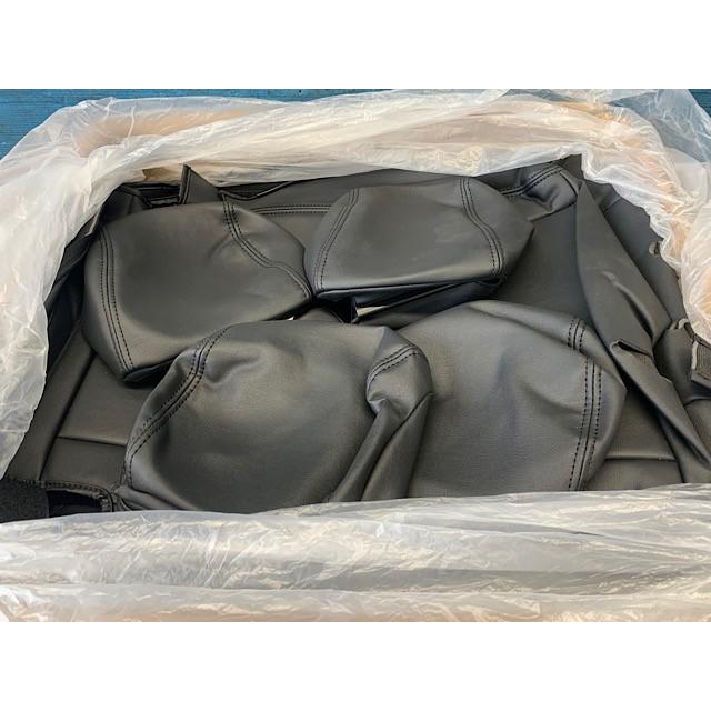 Clazzio（クラッツィオ） アウトレット 未使用品 シートカバー 