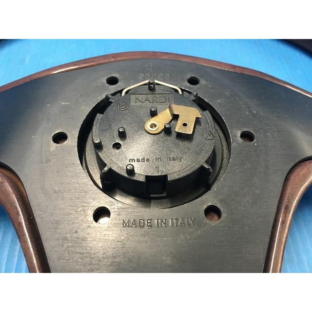 NARDI 中古 ステアリング NARDI（ナルディ） GARA3(ガラ3