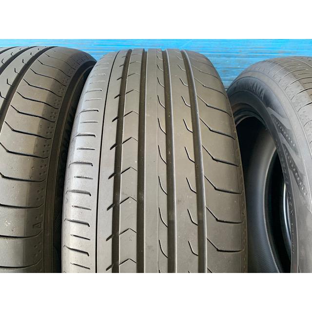 中古 YOKOHAMA ヨコハマ BluEarth-RV RV03 ブルーアース BluEarth 中古 19インチタイヤ 4本セット ヨコハマ ブルーアースRV-03