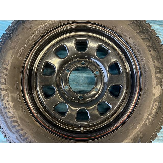 【取引終了致しました】スタッドレスタイヤ付16インチホイール（4本）　215 70 R16 ブリヂストンDMV-2 中古 16インチ スタッドレスタイヤ&ホイール 4本セット デイトナBK