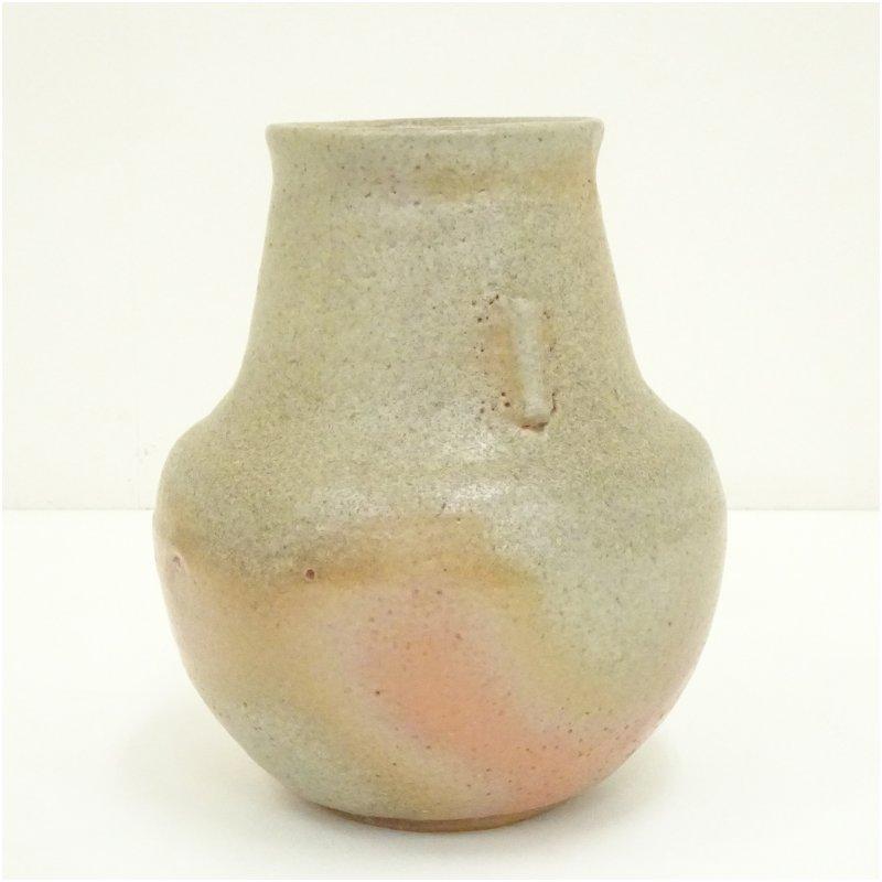 藤原敬介造　備前志野耳付壺（共箱）