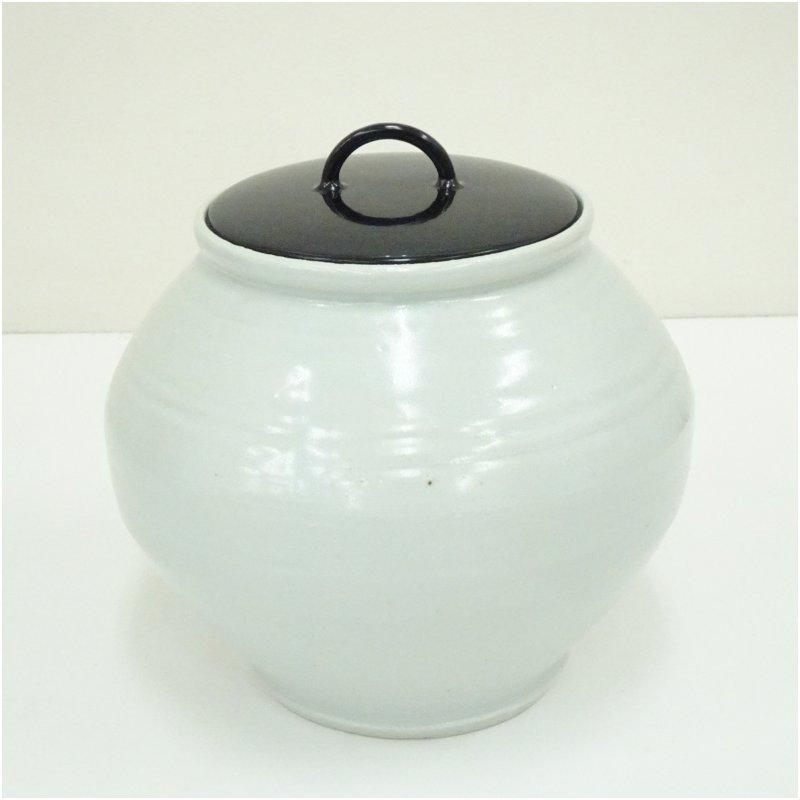 瀧田項一造 白磁水指（共箱） : 茶道具と掛軸のショップつなぐ - 通販