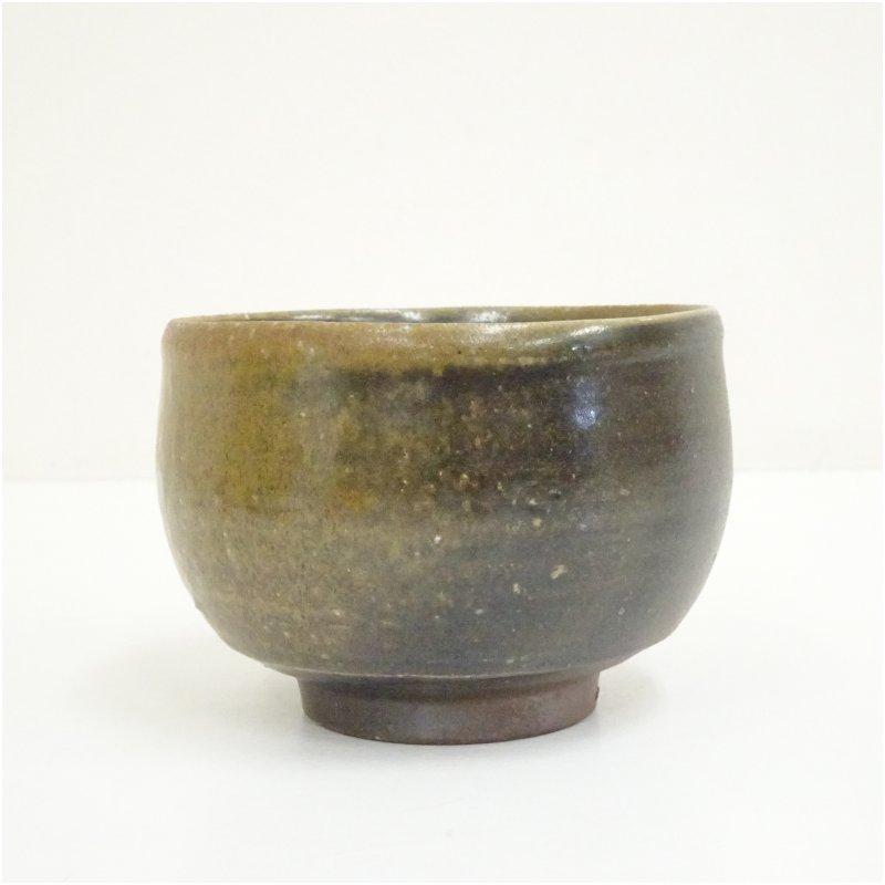 備前焼 松笠靖彦造 茶碗（共箱） : 茶道具と掛軸のショップつなぐ