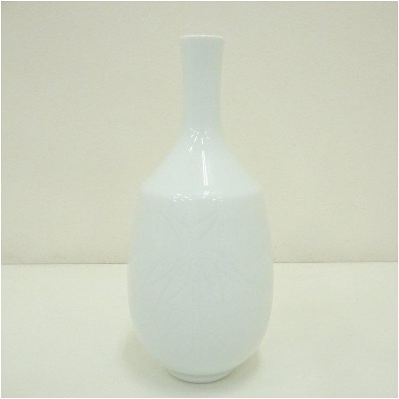 人間国宝 井上萬二造 白磁竹彫文小花瓶（共箱） : 茶道具と掛軸