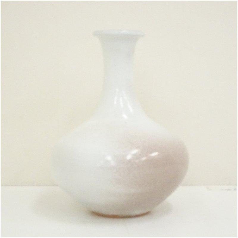 萩焼　坂田慶造造　萩白釉下蕪花入（共箱）