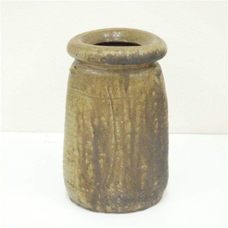 備前焼　伊勢崎紳造　三角花入（共箱）_1