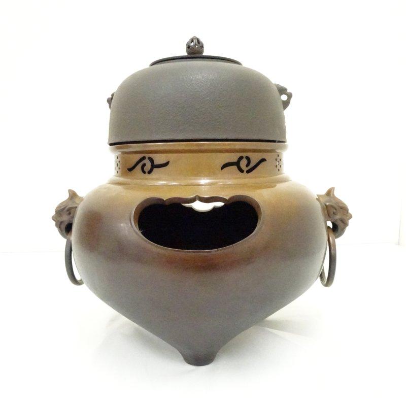 平丸釜添唐銅鬼面風炉 茶道具　茶釜 釜師 伊藤宝斎・風炉師 金谷浄雲造 唐銅鬼面風炉・平丸釜添（釜鐶付
