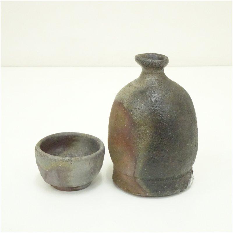 備前焼 和仁正興造 窯変徳利・酒呑セット（共箱） : 茶道具と掛軸の