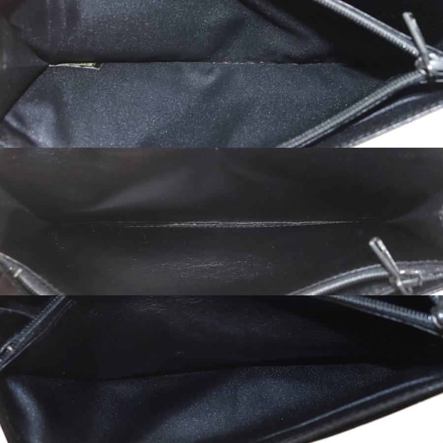 CHANEL（シャネル） 二つ折り長財布 ニュートラベルライン ブラック