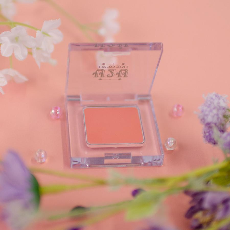 HUDA BEAUTY ルースパウダー チーク リップ 2点セット HUDA BEAUTY ルースパウダー チーク リップ 2点セット HUDA