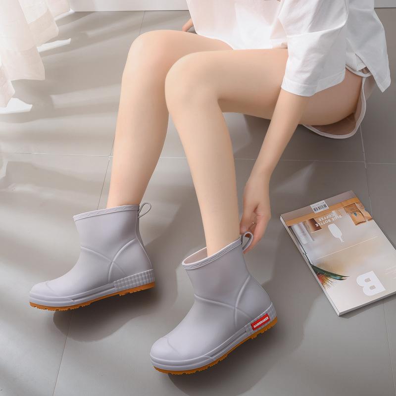 男性に人気!-レインブ•ーツ レディース レインシューズ おしゃれ ブーツ ショート丈 長靴 雨靴 雨 滑り止め 通勤 軽•い 防水 蒸れにくい ビジネス チャーミング 23.5 A01 レインブーツ シューズ ショート丈 雨靴 防水 おしゃれ 滑りにくい 23.5