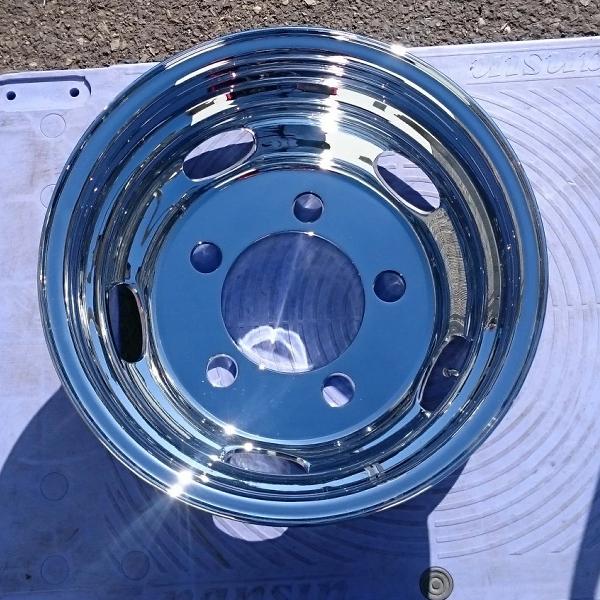 メッキホイール 16×5.5 5穴 オフセット116.5 PCD208 ハブ径146mm リア