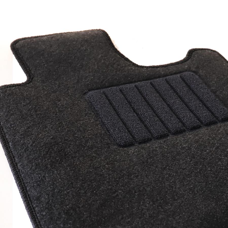 スイフト ZCDDS ZDDDS ZCEDS ZDEDS サイドバイザー＆フロアマット