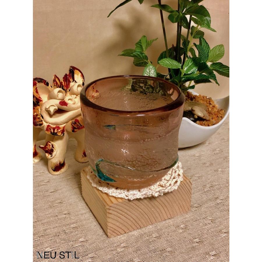 琉球ガラス グラス 稲嶺盛吉 ロックグラス 土紋 茶色 波巻き 母 琉球ガラス グラス 稲嶺盛吉 ロックグラス 土紋 茶色 波巻き 母