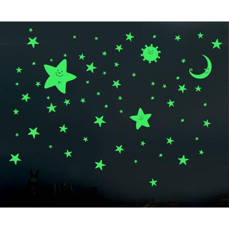 ウォールステッカー 暗い所で光る 星 大小 52個 Cos4076c015 ノイシュタットyahoo 店 通販 Yahoo ショッピング