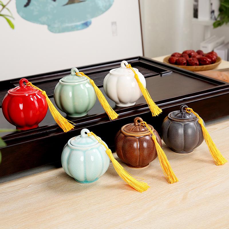 小物入れ かぼちゃのような型 蓋付き 陶器製 (ホワイト) : ノイ 小物入れ かぼちゃのような型 蓋付き 陶器製 (ホワイト) : ノイ