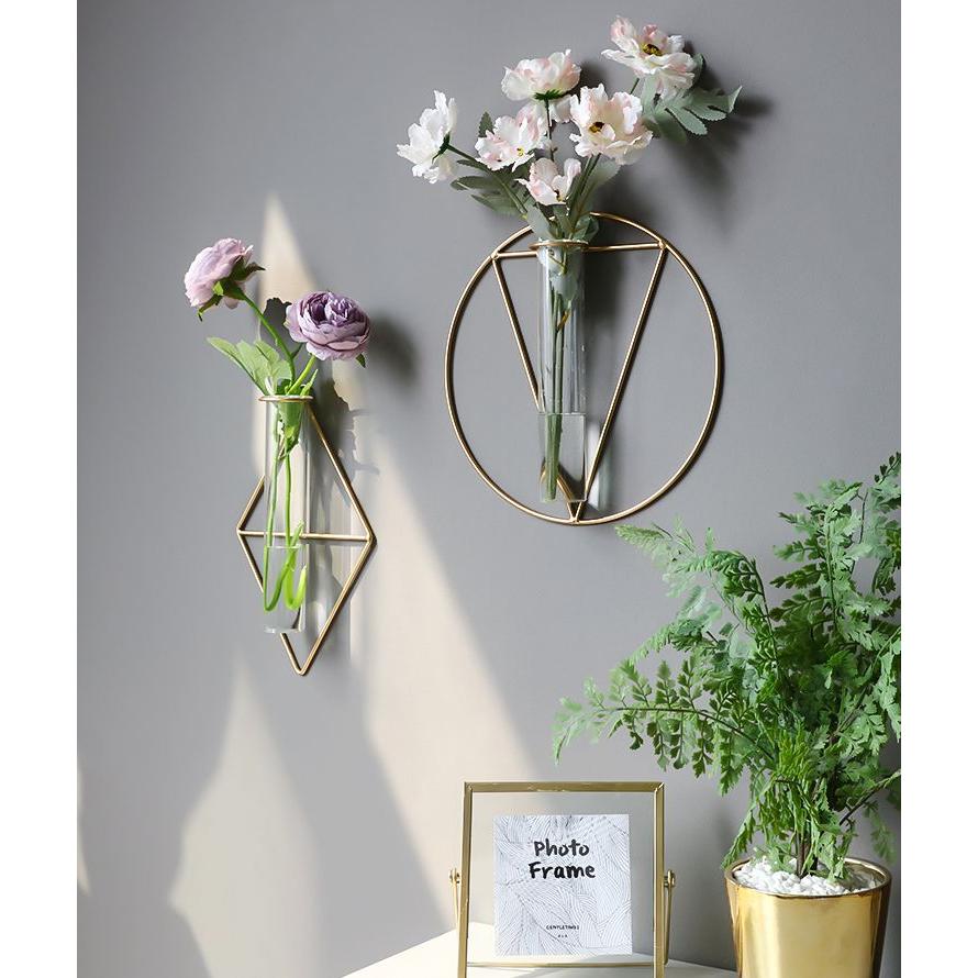 フラワーベース 壁掛け 一輪挿し 金属製のワイヤーフレーム シンプルモダン 円形 Mta3405c017 ノイシュタットyahoo 店 通販 Yahoo ショッピング