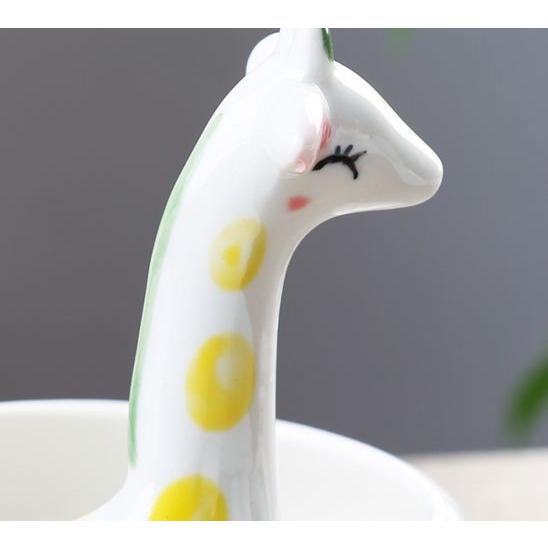 全品送料0円 ミニプランター フラワーポット 笑顔のキリンさん 陶器製 卓上サイズ 円型 花瓶 花器 Www We Job Com