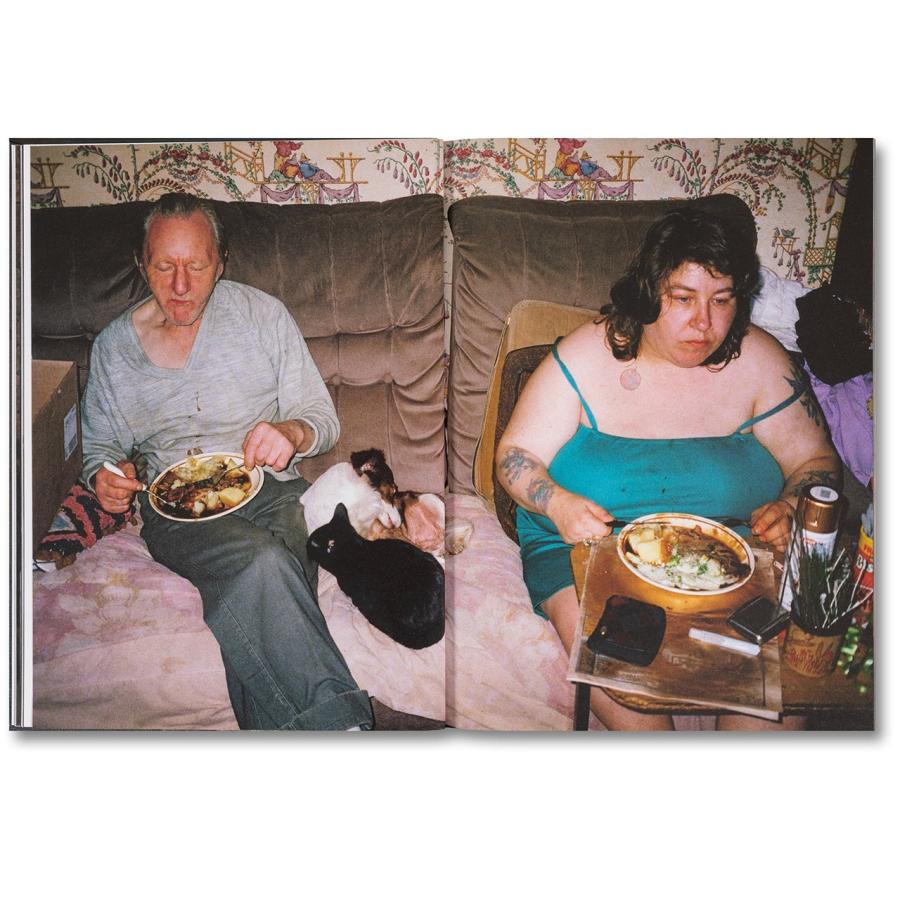 Richard Billingham: Ray's a Laughの画像