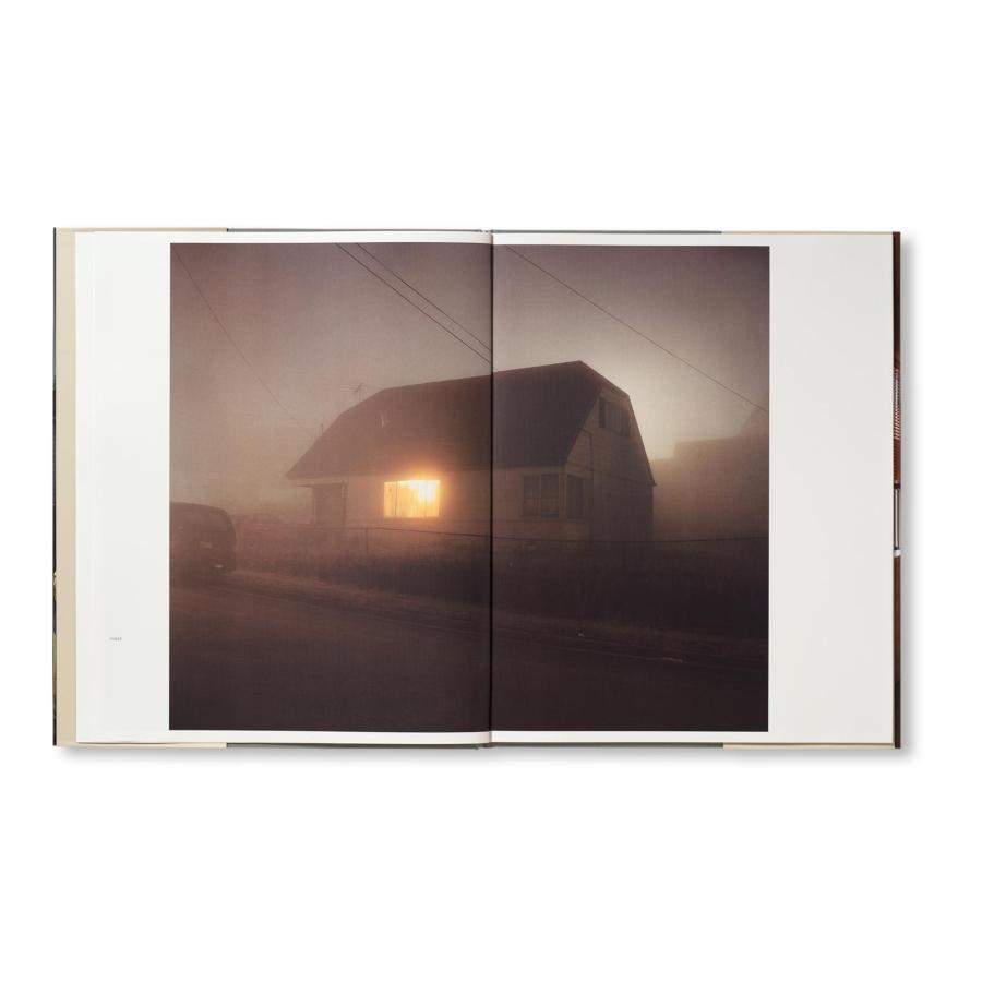 Todd Hido: House Huntingの画像