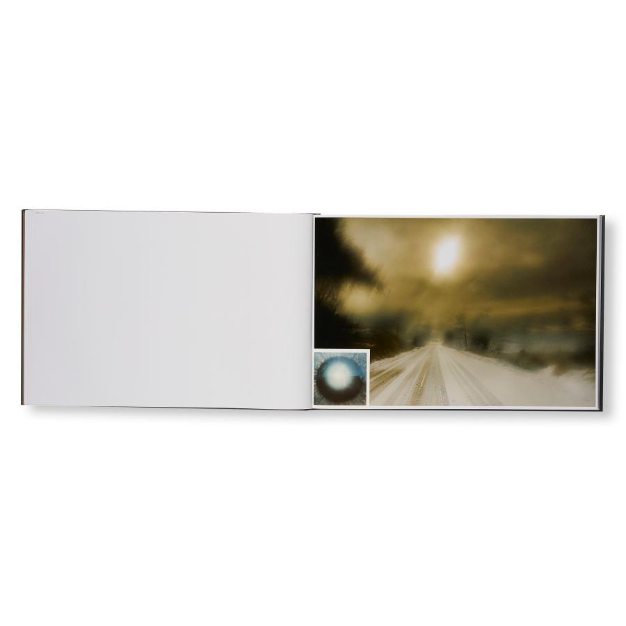 Todd Hido: The End Sends Advance Warning : NEUTRAL BOOKS - 通販