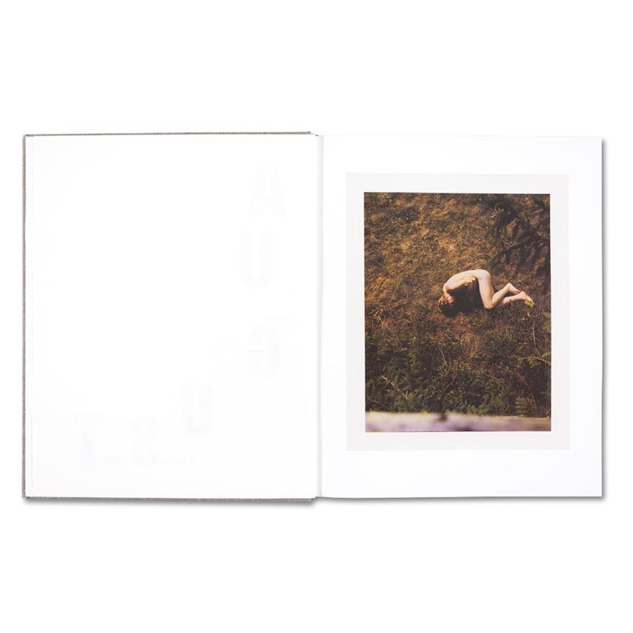 Collier Schorr: Augustの画像