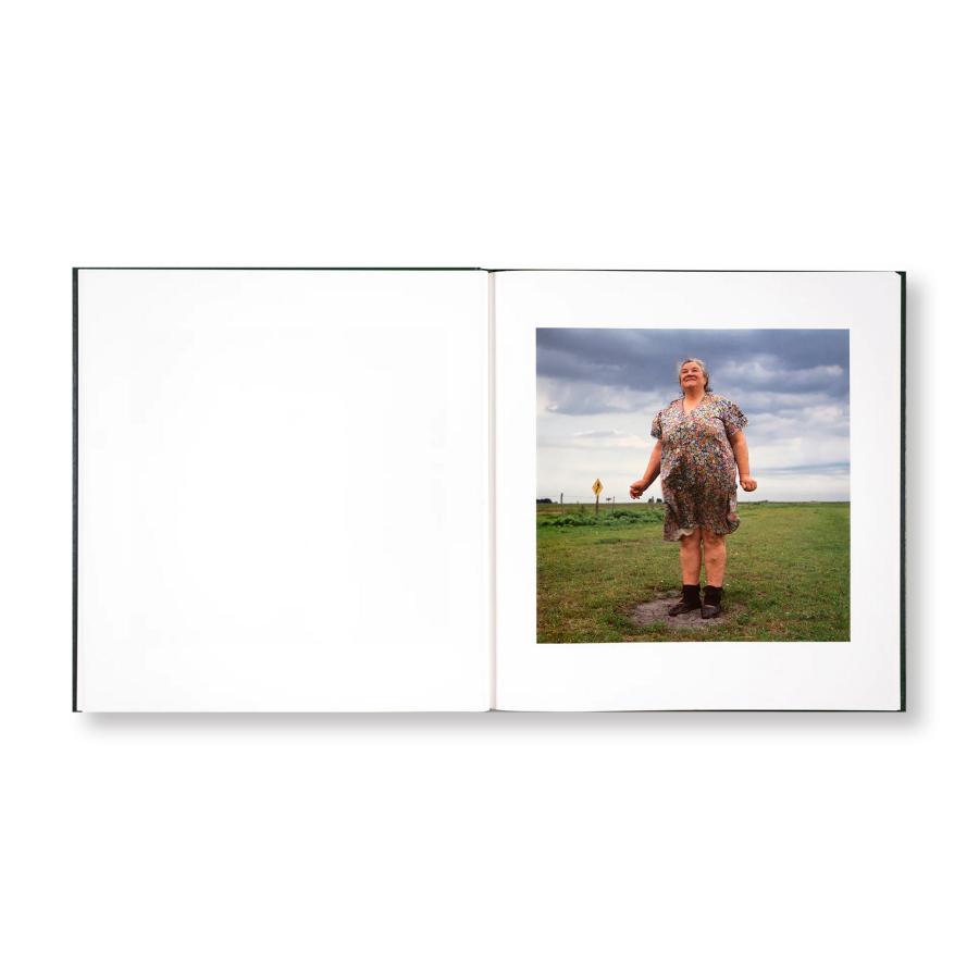 Alessandra Sanguinetti: On the Sixth Dayの画像