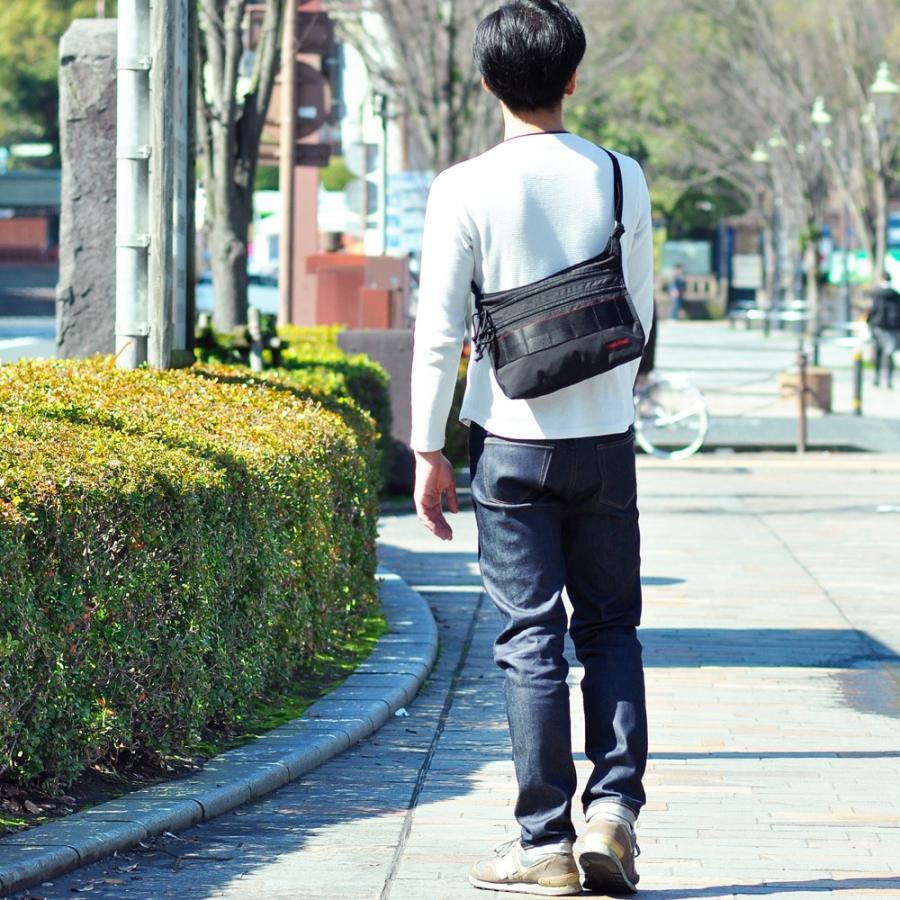 着後レビューで 送料無料 ブリーフィング サコッシュ T-SACOCHE i9tmg