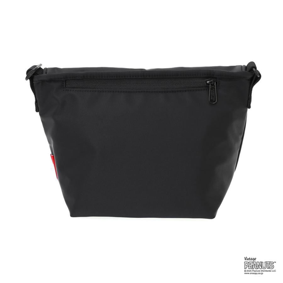 新品✨マンハッタンポーテージ　スヌーピー　70周年　メッセンジャーバッグ　黒 新品✨マンハッタンポーテージ スヌーピー 70周年