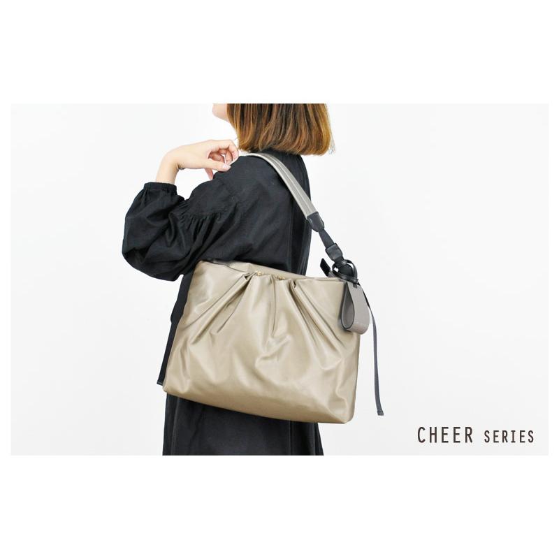 PELLE BORSA（ペレボルサ） 最大P+16% ショルダーバッグ Cheers