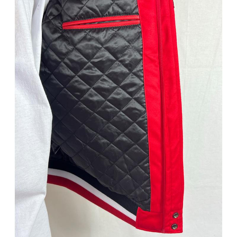 シカゴ ブルズ ジャケット スタジャン BULLS NBA 赤 レッド シカゴ ブルズ ジャケット スタジャン BULLS NBA 赤 レッド