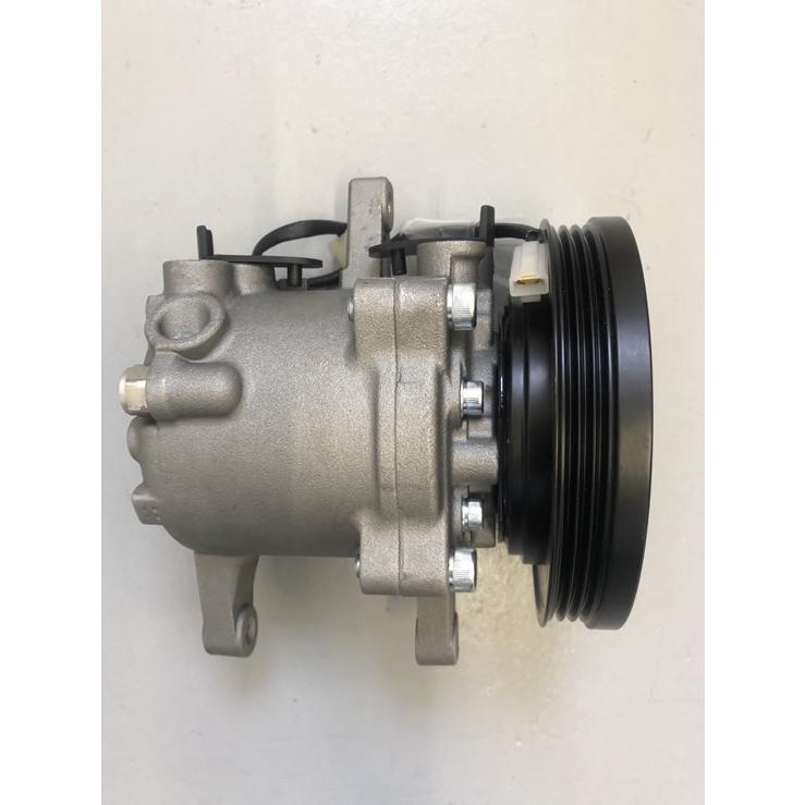S321Vハイゼット リビルトACコンプレッサー 未使用 長期保管 S321W S321Vハイゼット リビルトACコンプレッサー 未使用 長期保管