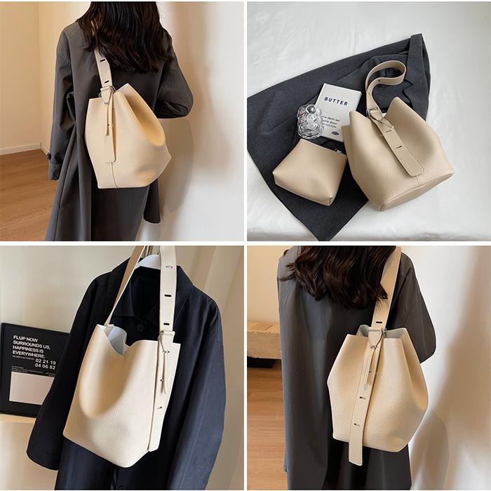 Dark Angel（ダークエンジェル） 本革風バケツ型トートバッグ