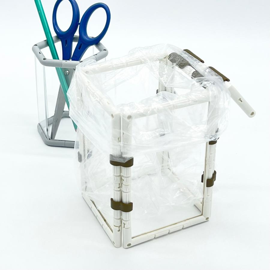 ハムスターサークル ダストボックス【小】ごみ箱 ごみ入れ 整理整頓 引っ掛け 吊り下げ 透明 クリア ニューノーマルブロック |  | 05