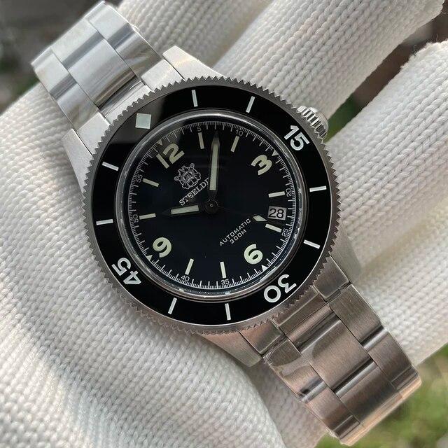Steeldive SD1952ロゴ付き、日付41MM NH35自動ダイバーウォッチ300m