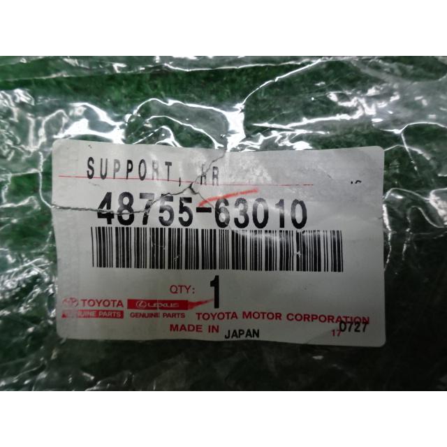 30プリウスRUSH サスペンション リア のみ 30プリウスRUSH