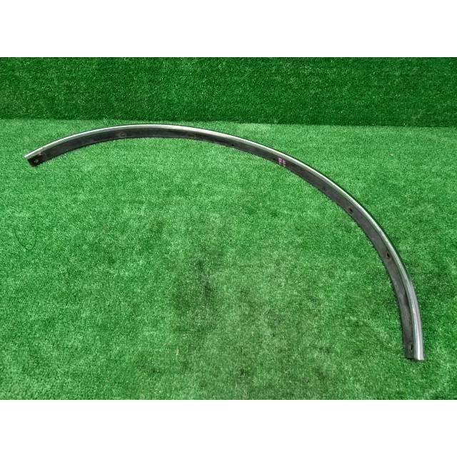 日産 プレジデント HYOJUN・JHG50 H4年・右フロントフェンダー