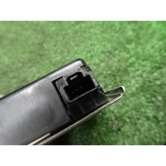 レクサス LS600h・UVF45 後期 H27年式・レインセンサー・89941-50060